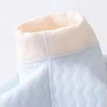 Pyjama bébé fille garçon détail tissus manche et couture