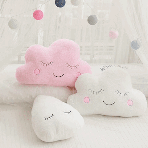 coussin nuage blanc rose gris 